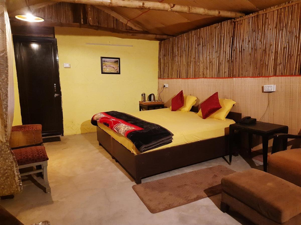 Mukteshwar Grand Retreat มุกเตชวาร์ ภายนอก รูปภาพ