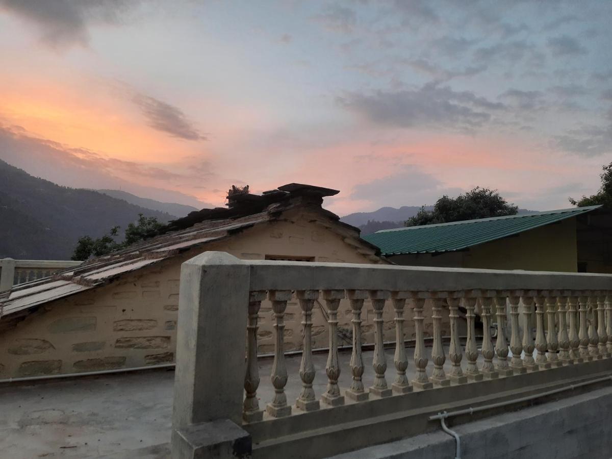 Mukteshwar Grand Retreat มุกเตชวาร์ ภายนอก รูปภาพ