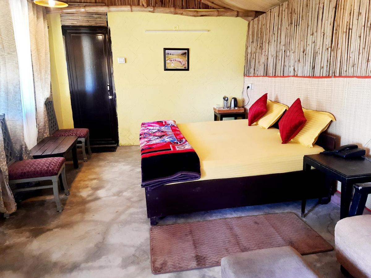 Mukteshwar Grand Retreat มุกเตชวาร์ ภายนอก รูปภาพ